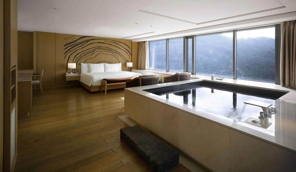 Banyan Tree Club 