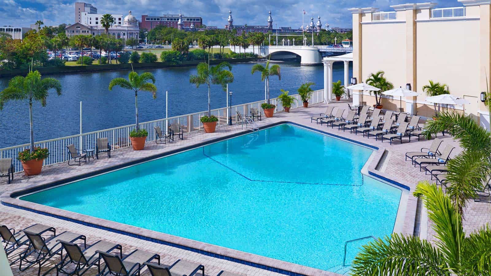 Hotel Tampa Riverwalk