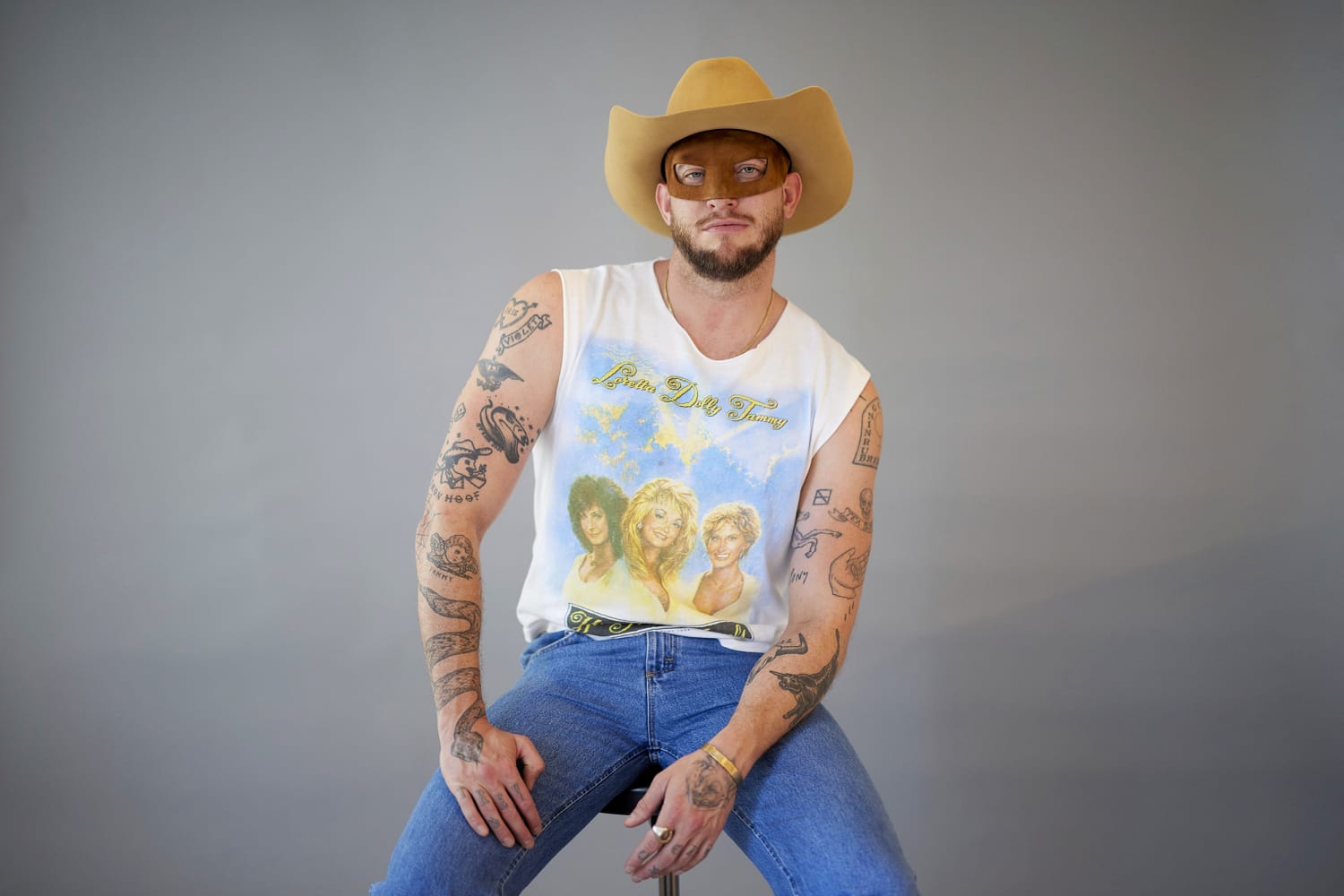 From Dolly to Orville Peck: LGBTQ+ Country Music in Nashville LGBTQ+ Country Music in Nashville